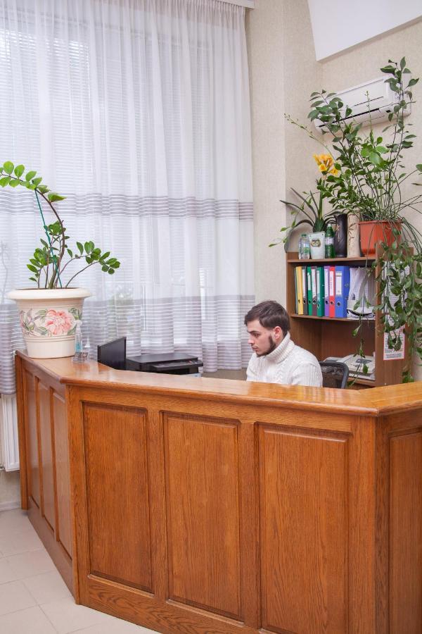 Hotel Piligrim 3 Миколаїв Екстер'єр фото